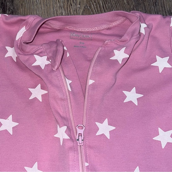 Kissy Love star print zip onesie footie - Picture 2 of 11